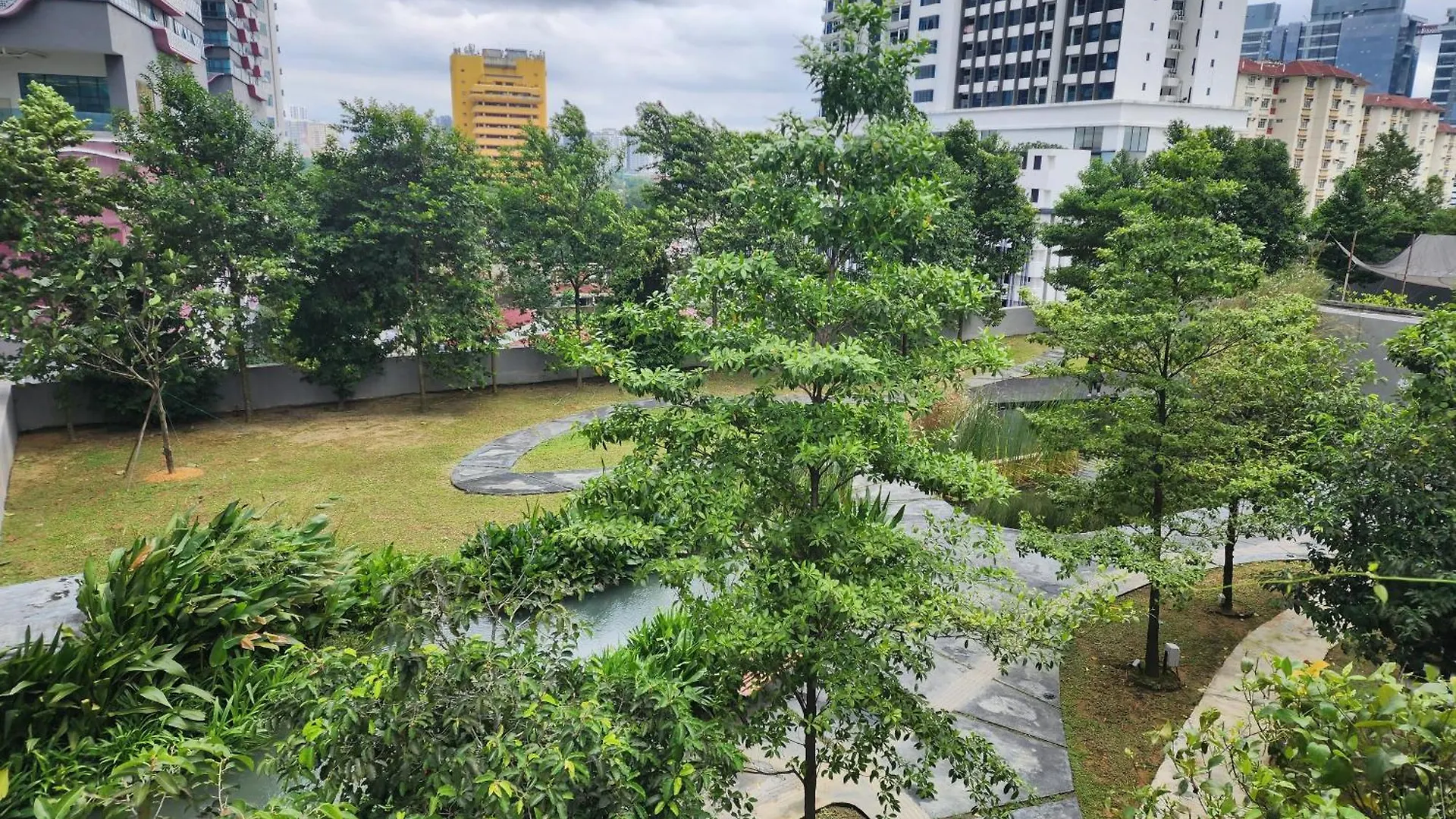 Apartment Astoria,4R3B,4Kmtoklcc,1505Sf,Bigbalcony,Newcondo,Bathtub,Nicefacilities Kuala Lumpur