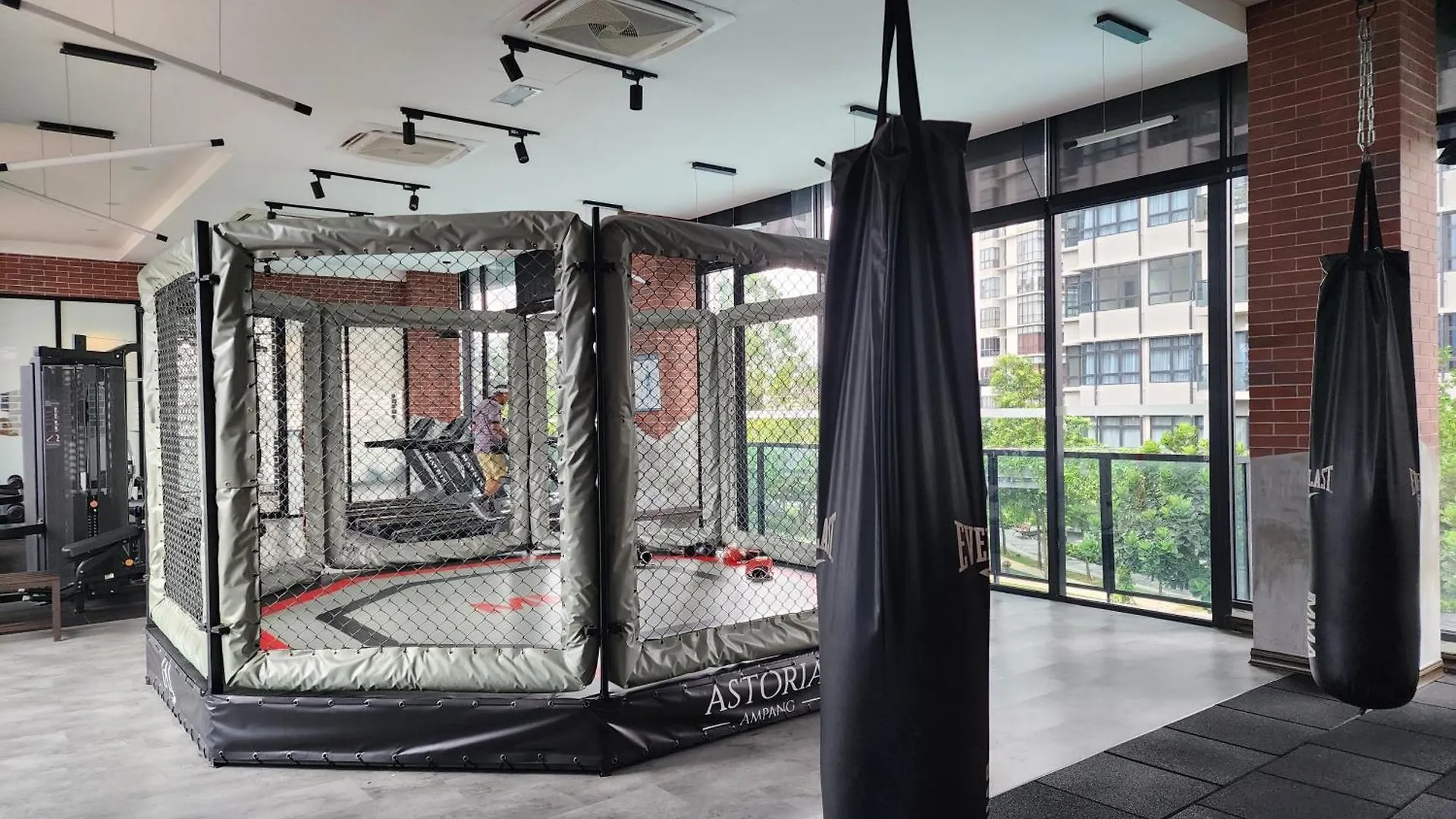 Astoria,4R3B,4Kmtoklcc,1505Sf,Bigbalcony,Newcondo,Bathtub,Nicefacilities Kuala Lumpur